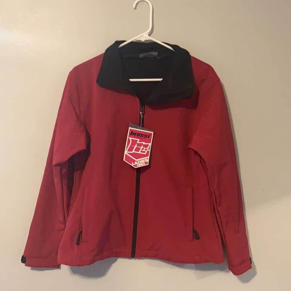 Women’s Mussi Weather Tech Jacket Size Large